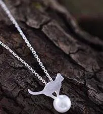 925 Sterling Silver overlay, Imitation Pearl Cat Necklace pendant