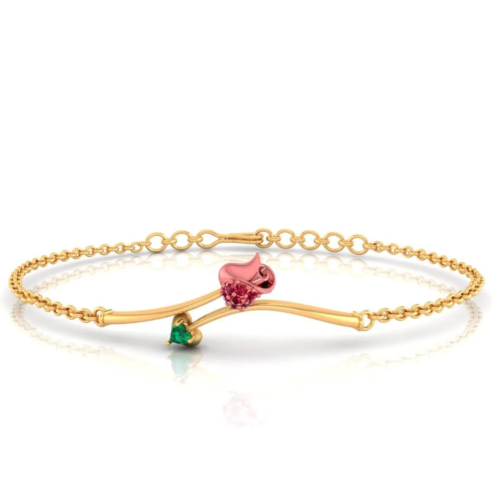 An Exquisite 22k Gold Bracelet Featuring A Green Stone And A Yellow-shaped Pattern