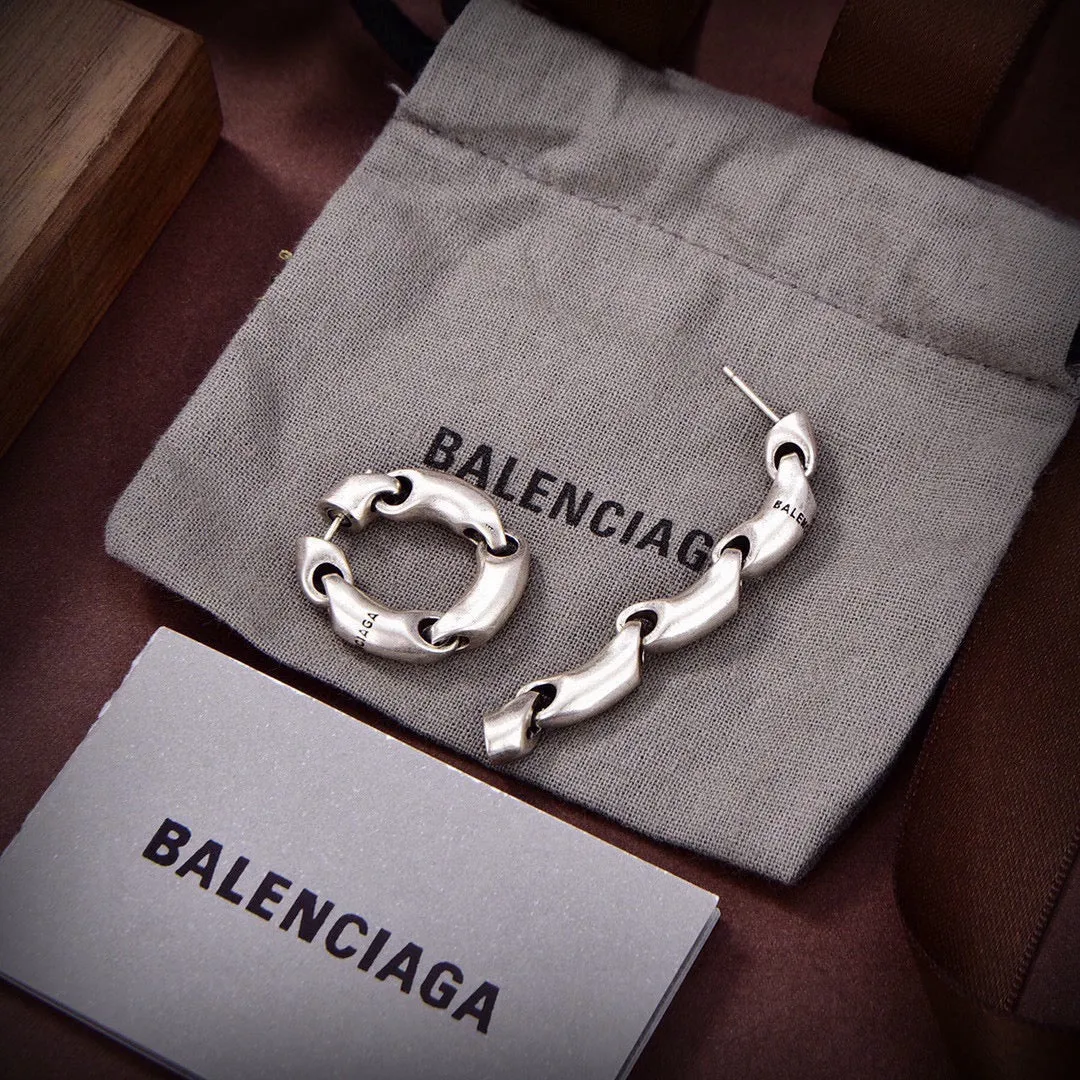 Balenciaga brass letter Chanelin large circle earrings EHA169