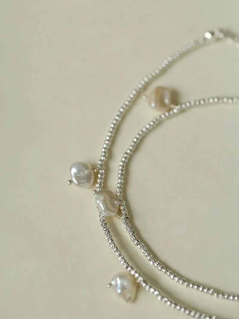 Elegant Natural Silver Beads and Pearl Pendant Necklace