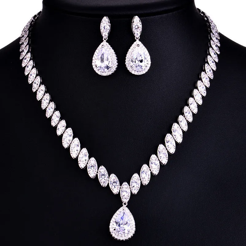 Fashionable Bridal Jewelry Set