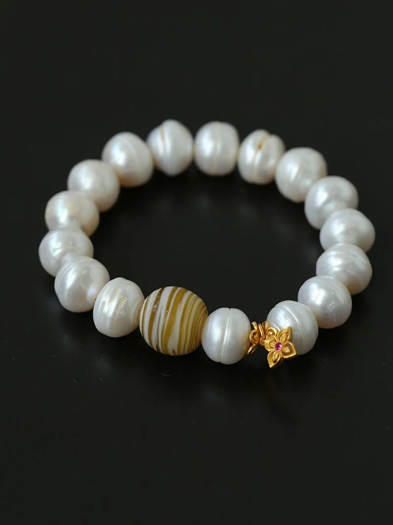 Glass and Baroque Pearl Beaded Bracelet