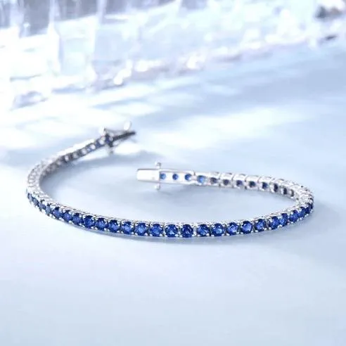 Luxurious Blue Round Cut Bracelet