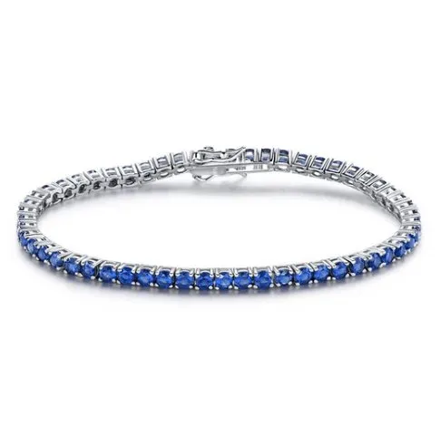 Luxurious Blue Round Cut Bracelet