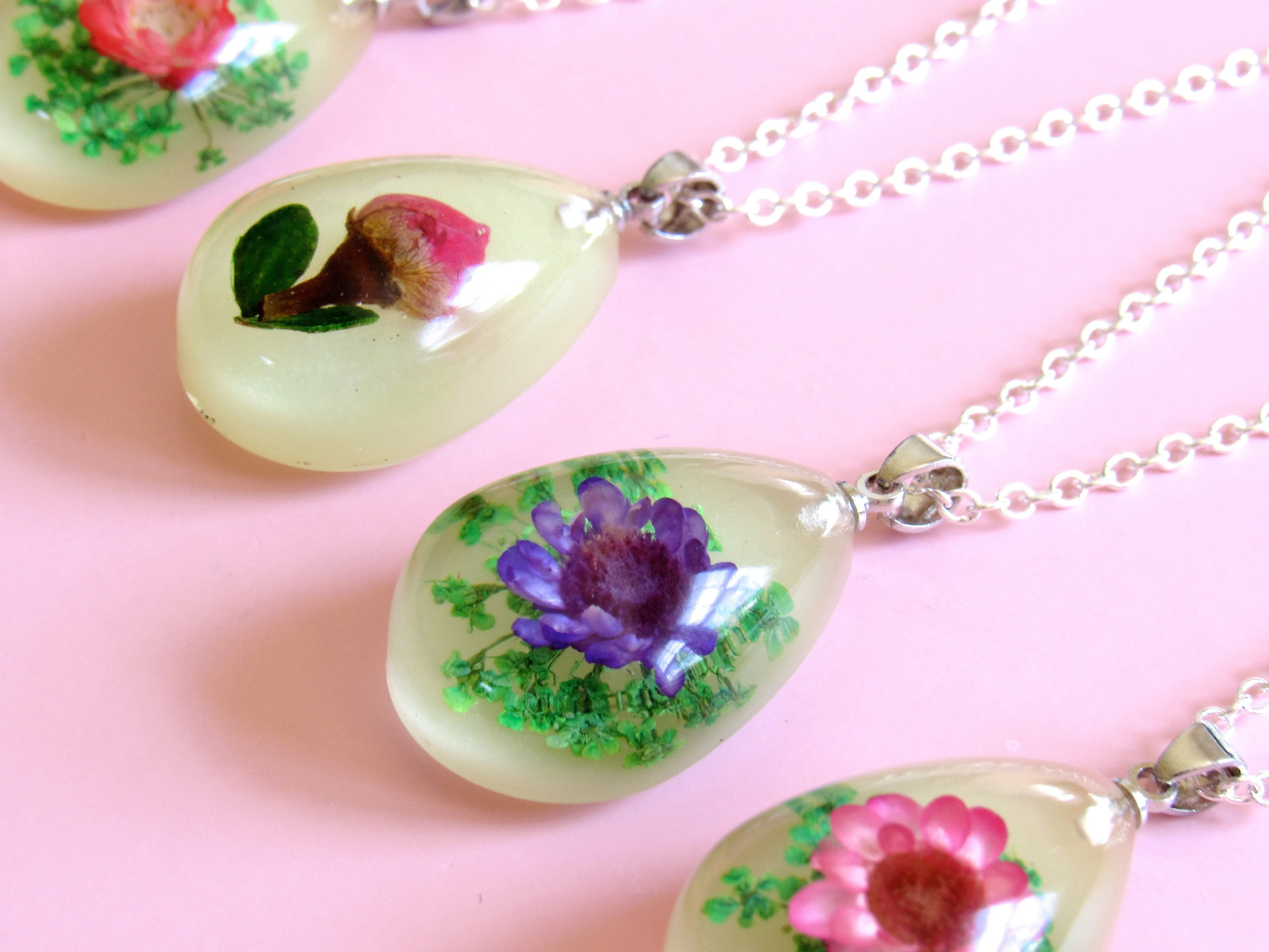 (On Sale!) Rose Bud Real Flower Necklaces