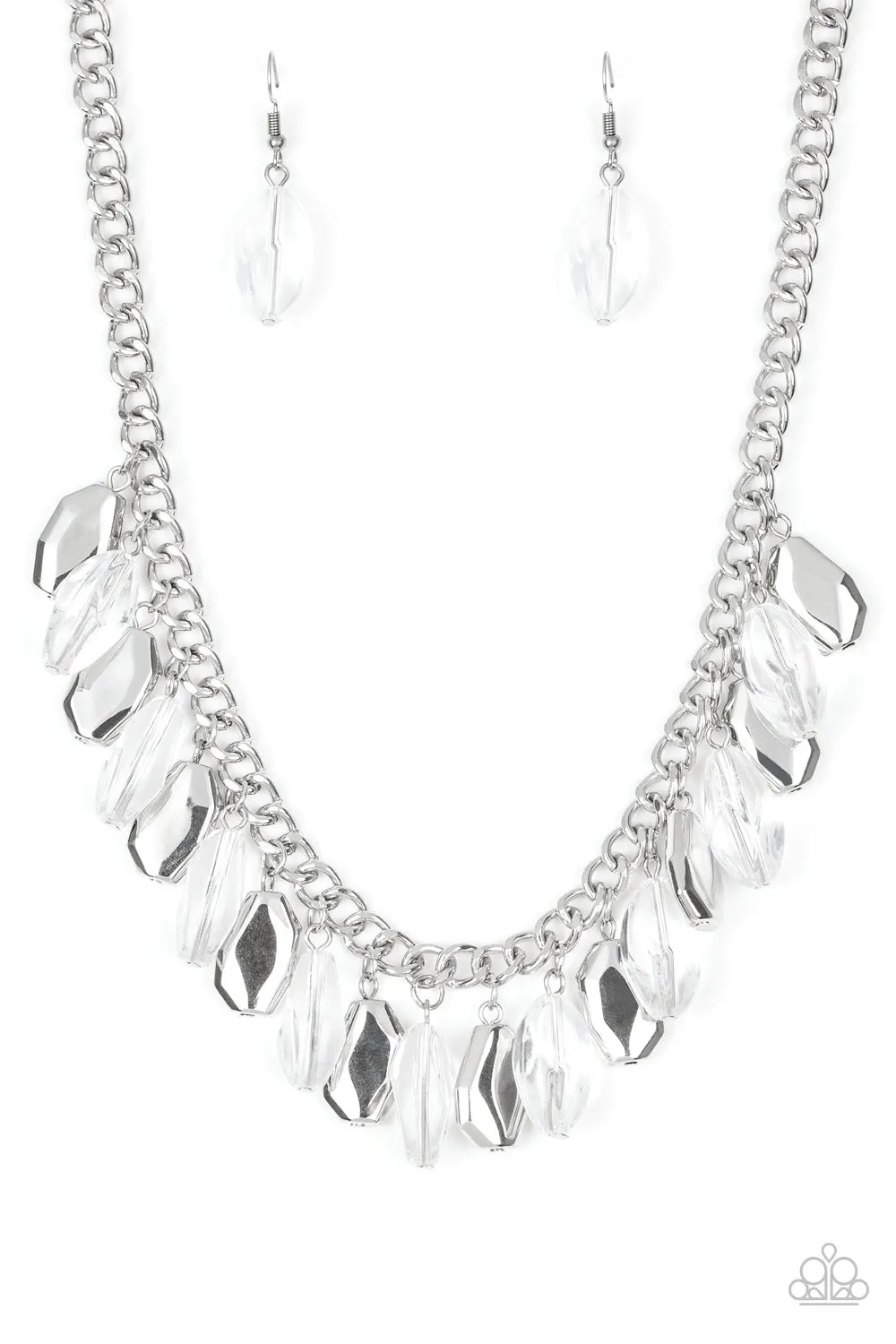 Paparazzi Fringe Fabulous White Necklace Set