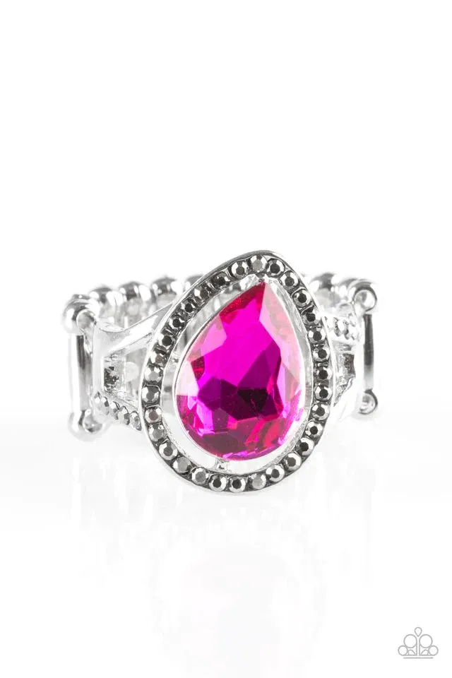 Paparazzi Ring ~ Grammy Grandeur - Pink