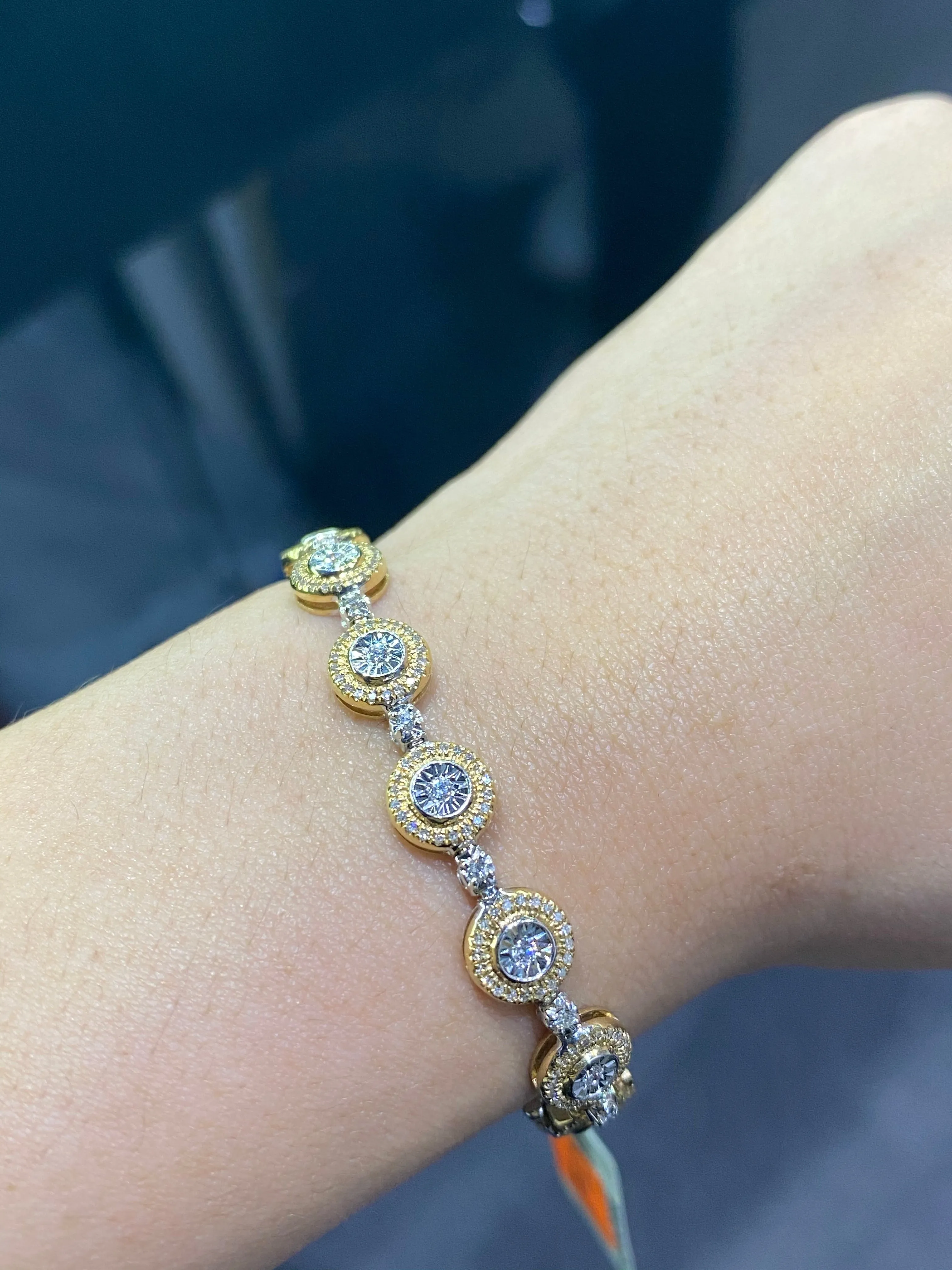 PREORDER | Golden Round Eternity Diamond Bracelet 14kt