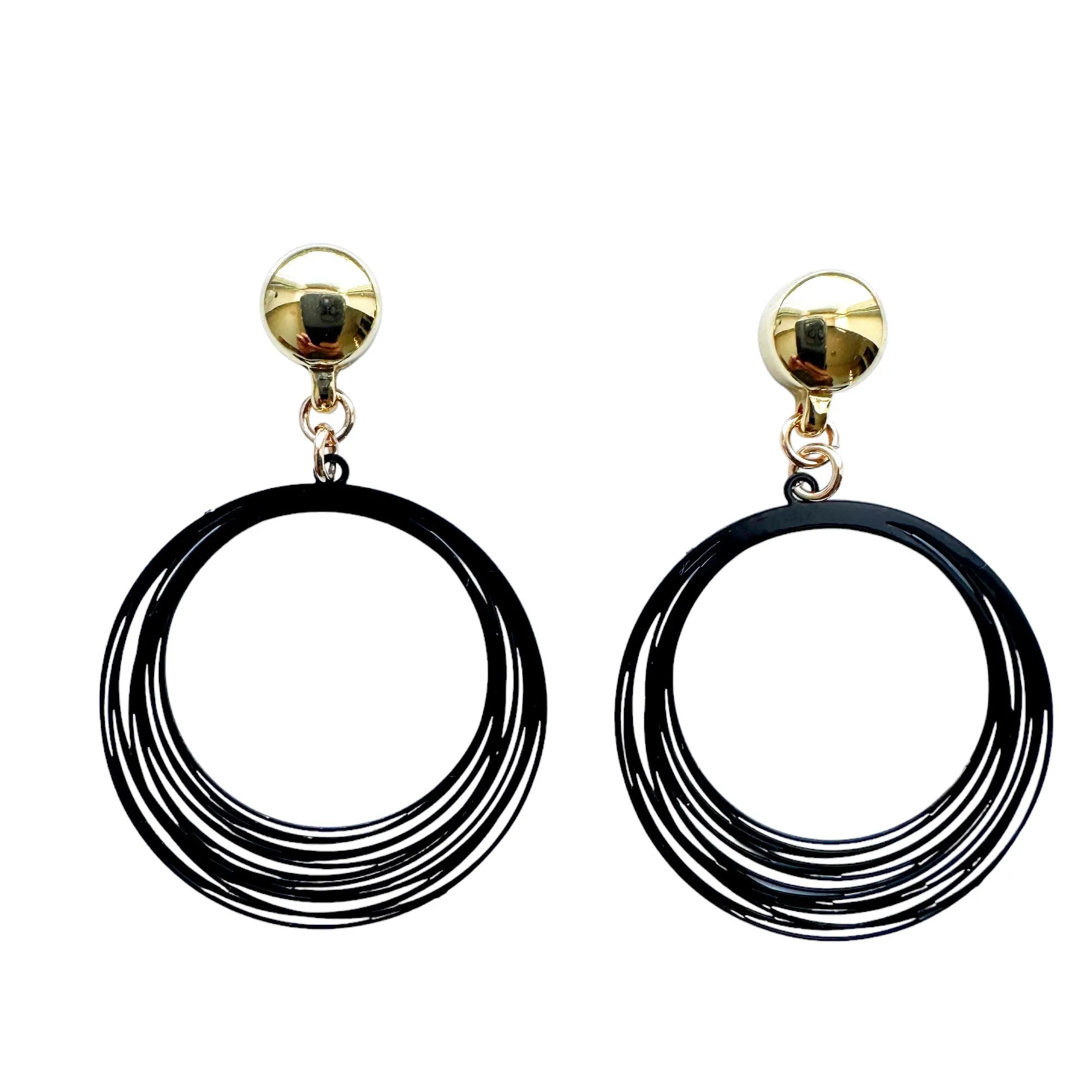 TI-GO Black / Red String Rings earring